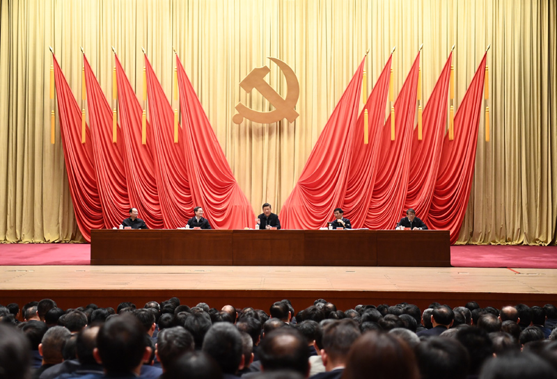 3月1日，2019年春季學期中央黨校（國家行政學院）中青年干部培訓班在中央黨校開班。中共中央總書記、國家主席、中央軍委主席習近平在開班式上發(fā)表重要講話。